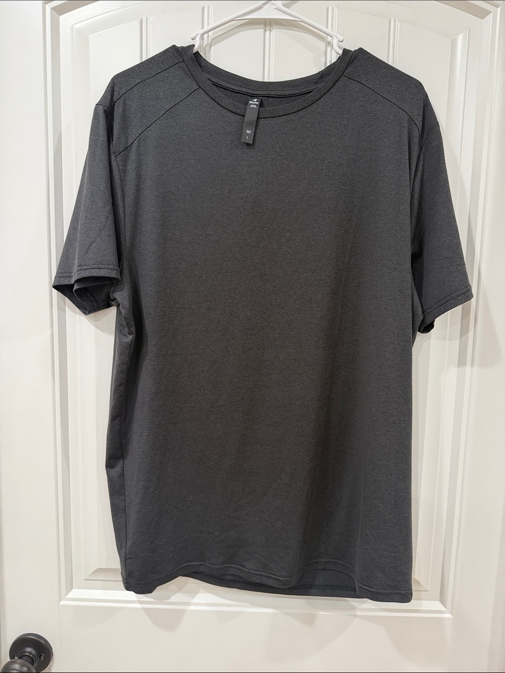 NWOT Glyder Charcoal Short Sleeve Performance Tee